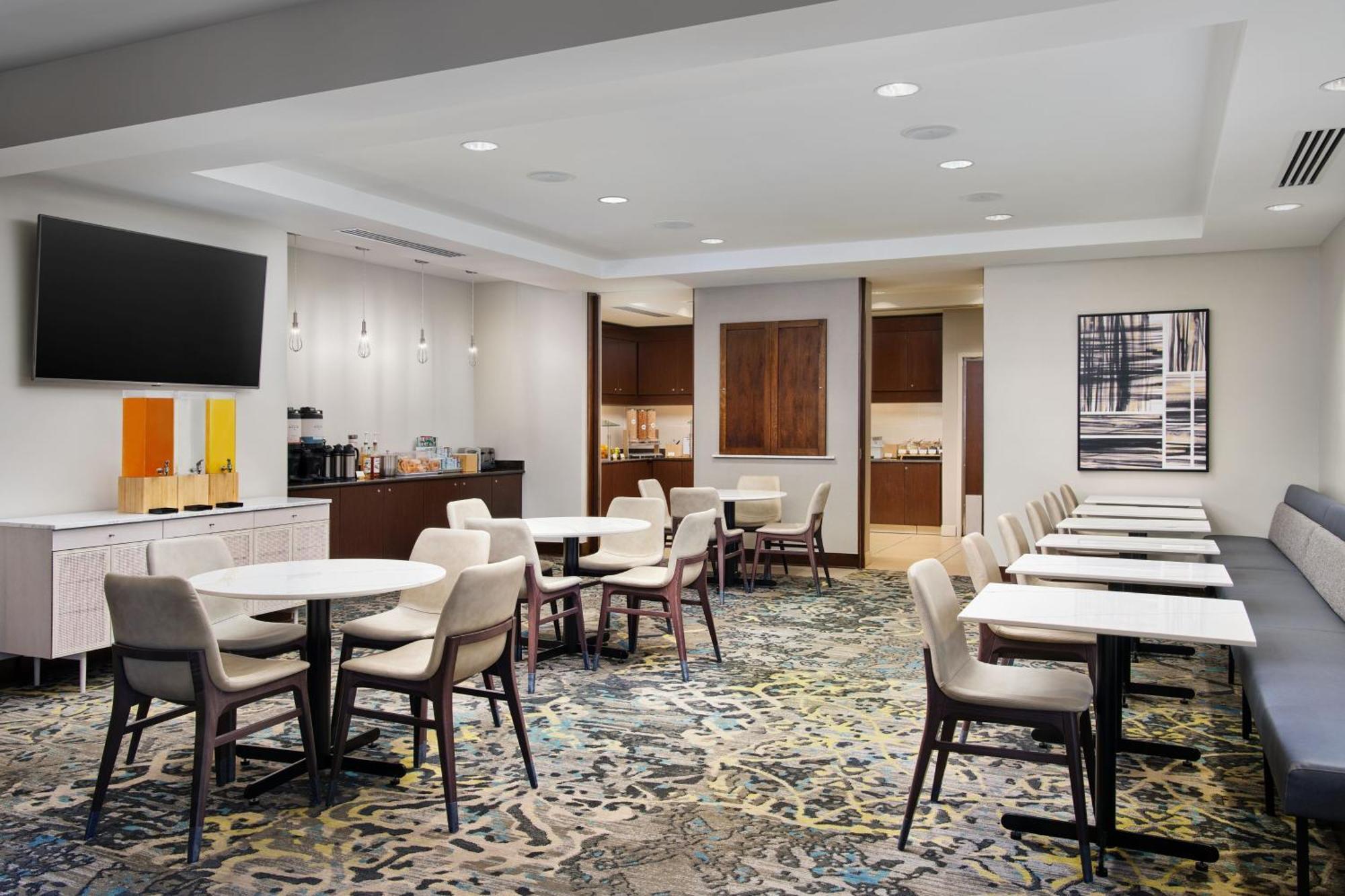 Residence Inn By Marriott Fort Myers At I-75 And Gulf Coast Town Center Estero Eksteriør billede